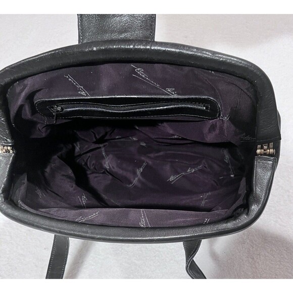 Etienne Aigner Vintage Leather Shoulder Bag Purse In Black W/ Bakelite Closure - Picture 8 of 14